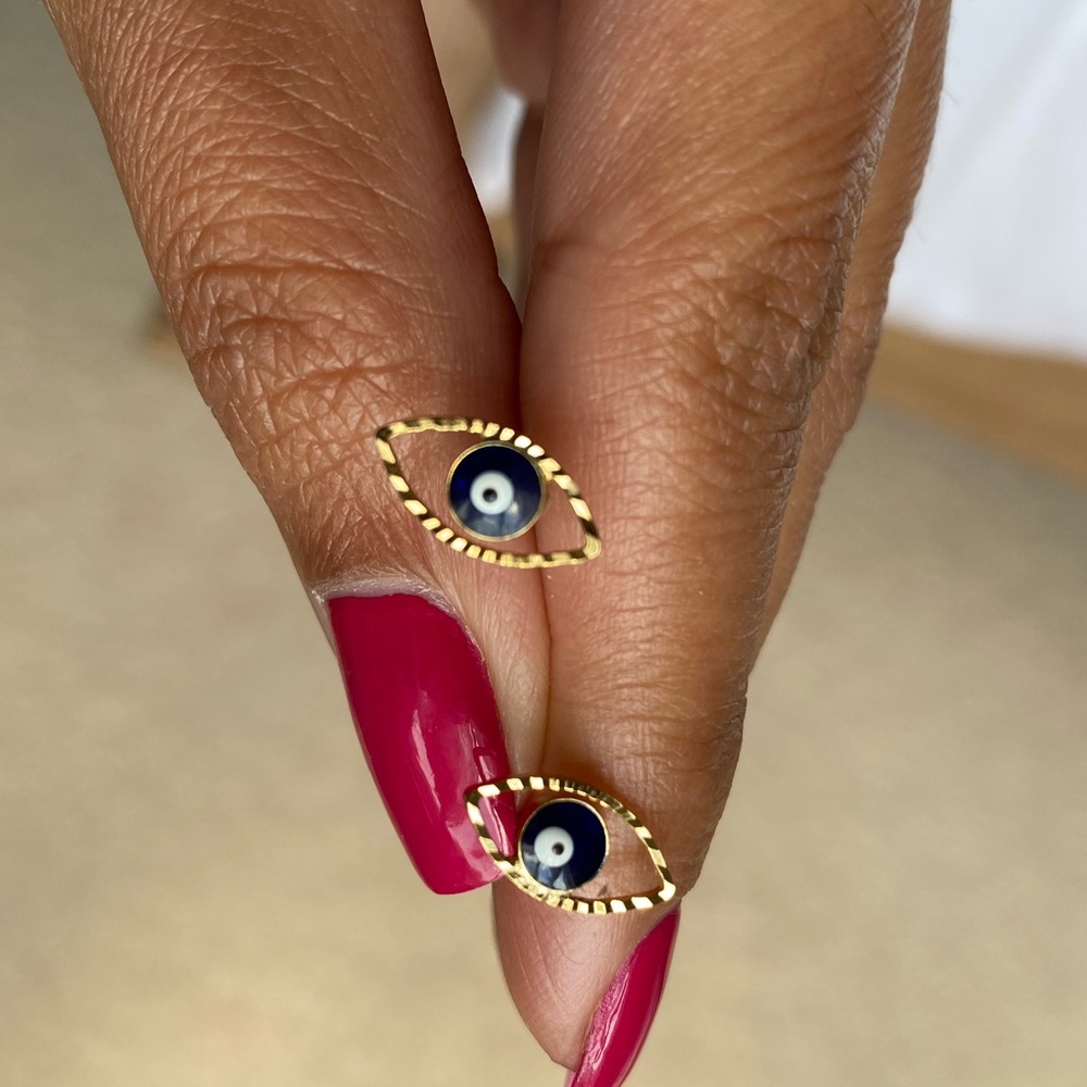 Stunning gold evil eye Earring
